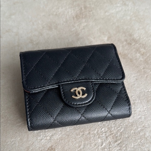 CHANEL 25S CF SMALL TRI FOLD WALLET 11 IN SOFT MINT CAVIAR GOLD HARDWARE